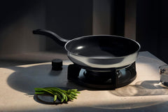 WMF Devil padella 20 cm, padella per induzione, acciaio inox Cromargan, manico in plastica Pentole e Padelle Naty Shop