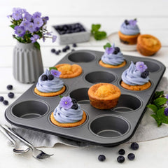 Zenker 12Er Muffinform Energy, Premium-Backform, Für Köstliche Kuchen, Verkürzt Die Backzeit Um Bis Zu 20% (Farbe: Silber/Anthrazit), Menge: 1 Stück, Hellgrau Und Dunkelgrau Stampi e vassoi per cuocere Naty Shop