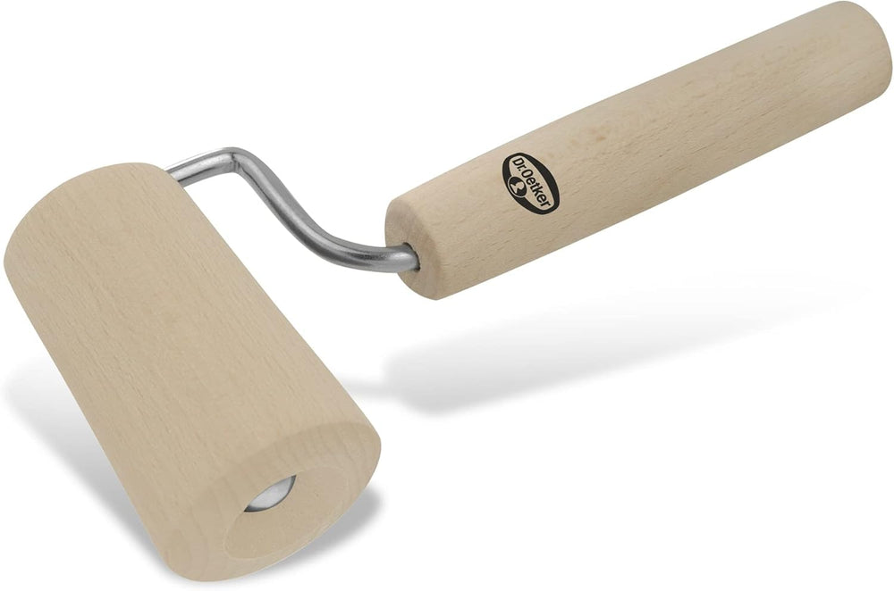 Dr. Oetker Teigroller aus Holz – Teigrolle aus Buchenholz di alta qualità – Perfekt für round und eckige Formen – ca. 18 x 7 cm, Rolle Durchmesser ca. 4,5 cm
