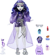 Păpușă Monster High Spectra Vondergeist cu dihorul Rhuen și accesorii precum rucsac, tabletă, gustări și multe altele, HXH77 Papusi Naty Shop Titlu implicit
