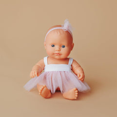 Miniland Puppe, 21cm, europäisches Mädchen. In Spanien hergestellt. Anatomisch korrekt. My Friend & Me Collection