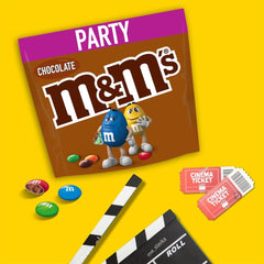 Confezione grande di M&M's al cioccolato, lenticchie croccanti al cioccolato con glassa di zucchero colorata, party mix, 1 x 800 g, caramelle a tema football americano
