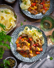 MAGGI Fix per gulasch ungherese, Würzmischung, mit natürliche Ingredient*, per 4 porzioni, 1er Pack (1 x 56g Packung)