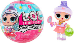 LOL Surprise! Colecția All-Star Sports Vault Tots - Include 1 păpușă, ambalaj blindat, 12 păpuși de colecție, 8 accesorii de despachetat, ideal pentru copii cu vârsta de 4 ani și peste, roz