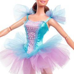 Păpușă Barbie Signature Ballet Wishes (brunetă, aprox. 30 cm), mobilă, cu costum de balerină, tutu, pantofi de vârf și diademă, cadou pentru copii cu vârsta peste 6 ani, JCW44 Papusi Naty Shop