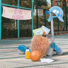 Lori - Thomas' Rollerset - Mini Junge Puppe & Roller Spielset - 15 cm große Puppe mit Fahrzeug und Zubehör - Kleidung, Helm, Ball, Rucksack - Spielzeug für Kinder - 3 Jahre +