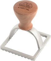 MARCATO Formă de ravioli și fursecuri, Aparat de ravioli, Forme de fursecuri, Lemn masiv și aluminiu turnat, Fabricat în Italia, Ștampilă pătrată de 58 mm