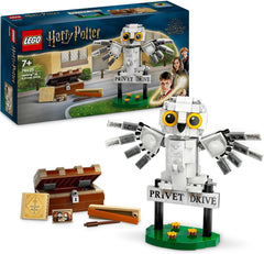 LEGO Harry Potter Edvige a Privet Drive 4 Set Gufo Giocattolo per Bambini, Animale Costruibile con Valigia di Hogwarts, Piccolo Regalo per Ragazzi, Ragazze e Tutti i Fan di 7 Anni 76425 Set da Costruzione Besuche den LEGO-Store Single