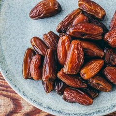 Seeberger Datteri dolci al miele, con polpa cremosa, 13 x 200 grammi Prodotti disidratati Naty Shop