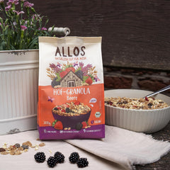 Allos Hof Granola ai frutti di bosco | Muesli biologico | Muesli ai frutti di bosco | Muesli Croccante | Cereali per la colazione | Confezione da 6 (6 x 300 g), 1 pezzo (confezione da 6)