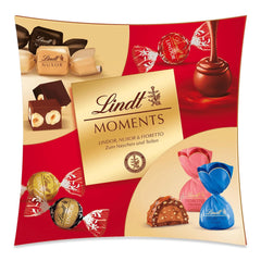 Cioccolata Lindt | Scatola Momenti Lindt | 223g| Raffinata miscela dei pregiati tartufi LINDOR, cubetti di nocciola NUXOR e croccante FIORETTO | Regalo di cioccolato