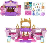Mattel Disney Prinzessin Verwandlungs-Spielset Kutsche zu Schloss mit kleiner Puppe Aurora, 3 Ebenen, 6 Spielbereichen, 4 Figuren, Möbeln & Zubehör HWX17