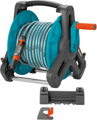 Set rolă furtun Gardena Classic de perete 50: Rolă furtun mobilă, economisitoare de spațiu, montabilă pe perete și detașabilă oricând, cu furtun de 20 m, duză de pulverizare și piese de sistem (8009-20)