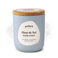 Potluck | Fleur de Sel handgeschöpft | Meersalz im Keramiktopf | 80g| Vegano, senza glutine e con ingredienti naturali