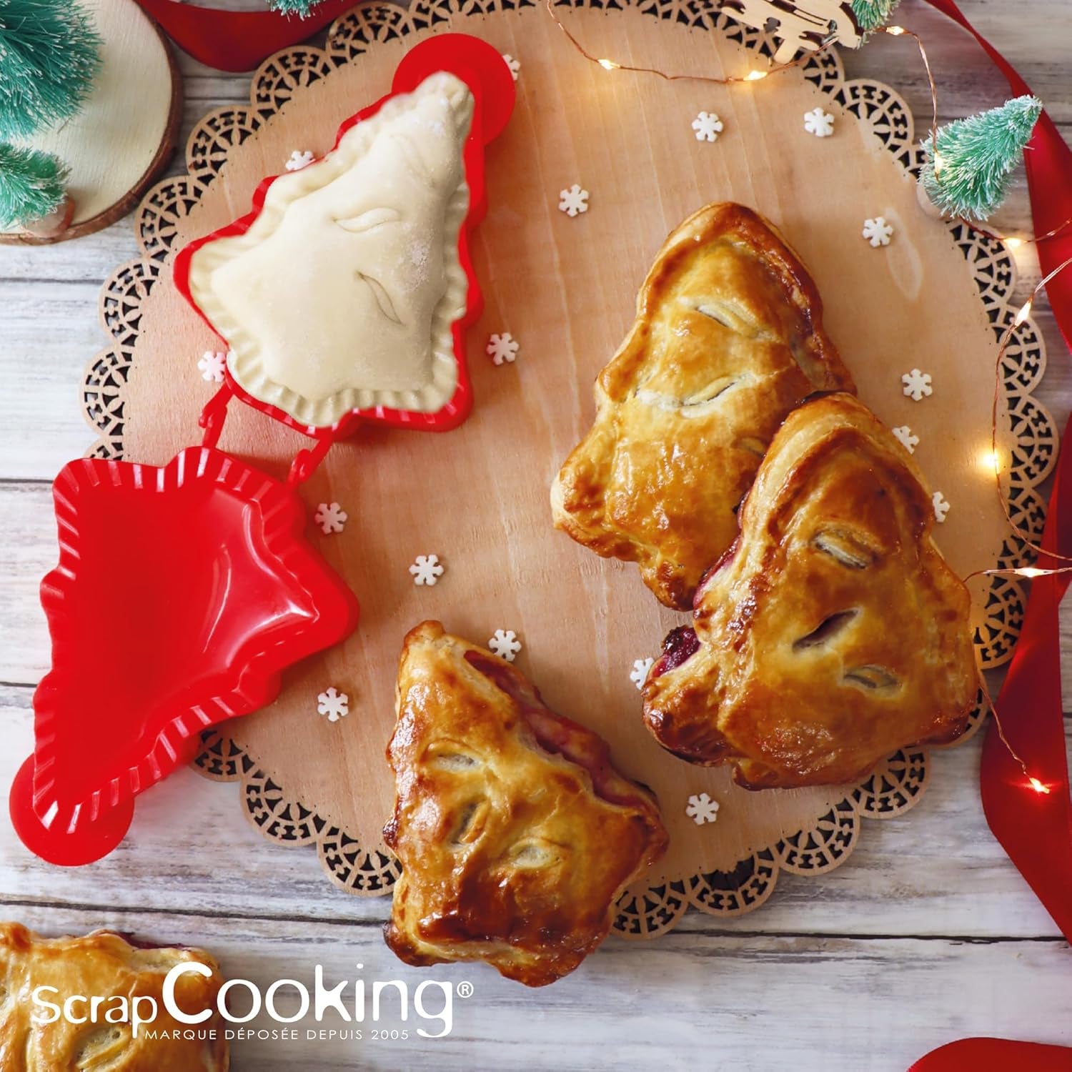 ScrapCooking – Formă de tăiat buzunar în formă de brad de Crăciun – Formă de tăiat fursecuri de Crăciun pentru aluaturi umplute – Coacere, Bucătărie – Formă de tăiat fursecuri – Empanadas Ștrudel – Aluaturi cu afine – 2154