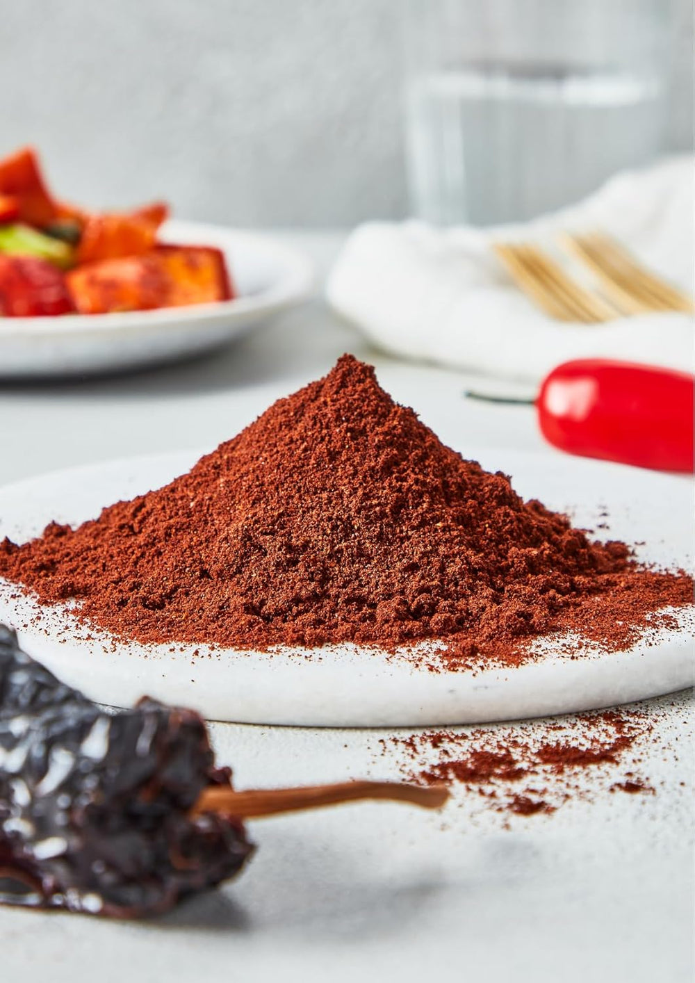 Fuchs Gewürze - Chipotle Chili gemahlen | Rauchiges Chilipulver | Peperoncino in polvere di qualità Premium 50 g im wiederverschließbaren Gewürzglas