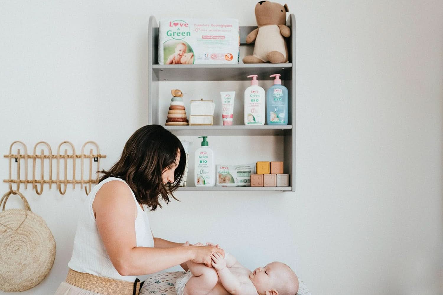 Love & Green, Pannolini per neonati, ipoallergenici, taglia 6 (34 unità) Mamma e Bambino Naty Shop