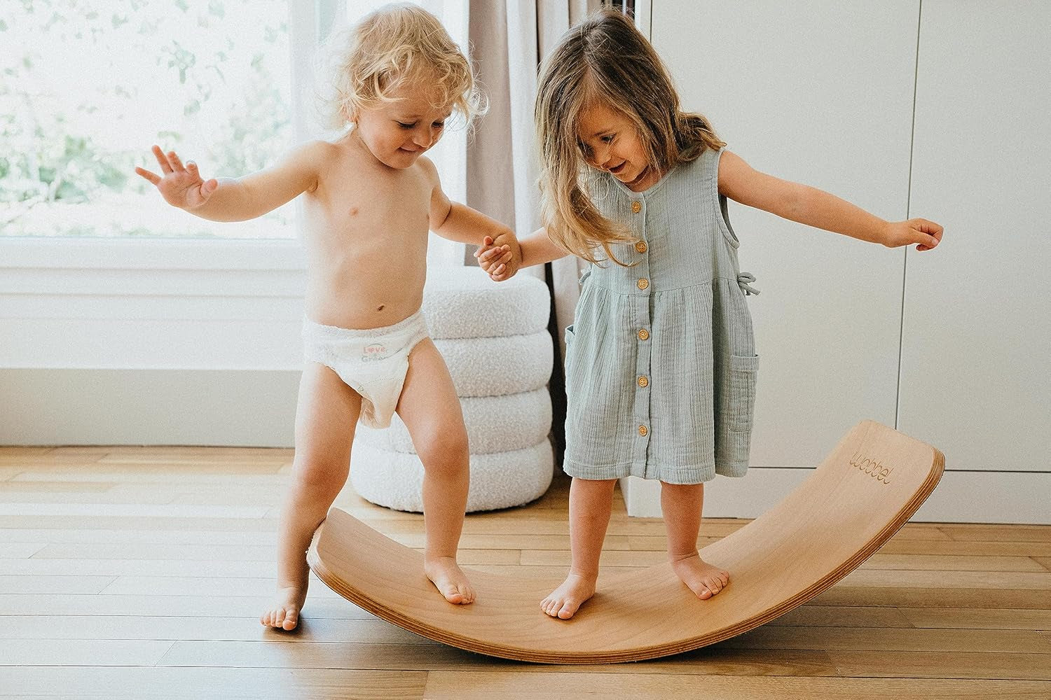 - Gesunde und ekologischen Diadeln Größe 6 (+16 kg), 1-Monatspackung (72 Pants) — saugfähig, auslaufsicher und frei von unerwünschten Inhaltsstoffen (L'imballaggio può variare)