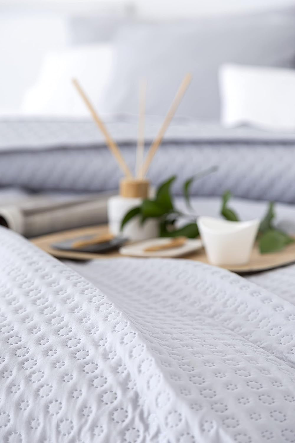 Todocama Fine Boutique copriletto con motivo piqué, per primavera, estate, autunno e inverno, 100% microfibra super morbida, coperta multifunzionale, 140/150/160-250 X 260 cm, grigio chiaro Letti e coperte Beuche den Todocama-Store