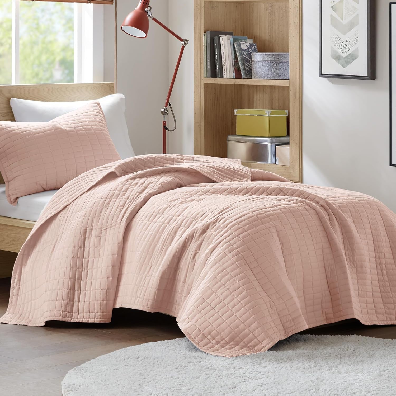 Comfort Spaces Kienna Quilt Set, cusături duble de lux, pătură de vară, ușoară, moale, lenjerie de pat pe tot parcursul anului, față de pernă asortată, albă, pătură pentru paturi King Size (264.2 X 228.6 Cm), Plapumi si pilote Naty Shop Roșu Twin/Twin Xl(66"X90")
