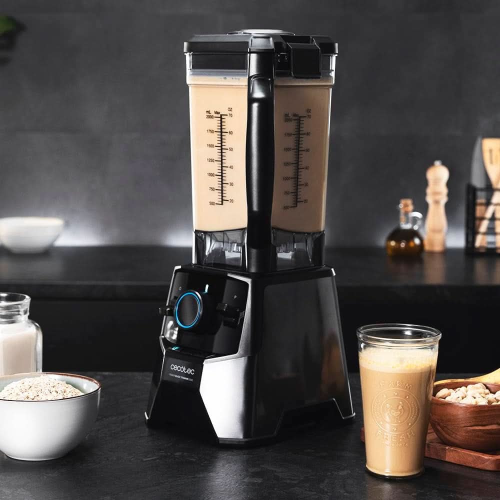 Cecotec Standmixer Power Black Titanium 2000 Pro, 2000 W- Leistung, 8 Mix-Klingen, Schwarz Titan-Beschichtung, 3 Program, Quadratischer Krug, Bpa-Frei Mama si Copilul Naty Shop