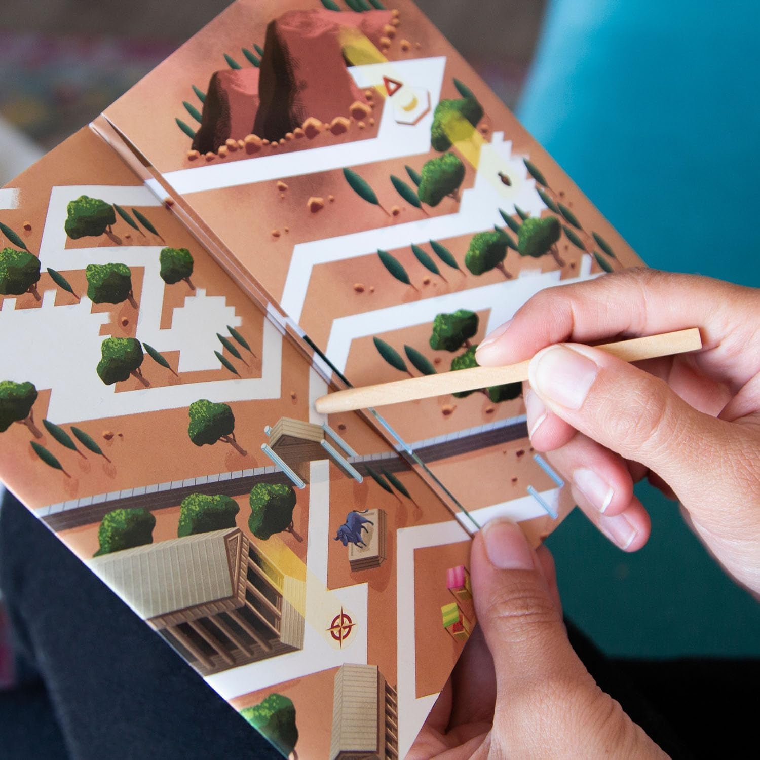 Kosmos Mazescape Labyrinth: Joc