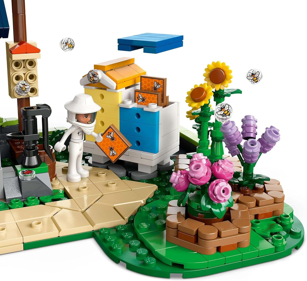LEGO Friends Casa e giardino fiorito Set da costruzione L'apicoltore Playset natura Regalo per ragazze 12+ Modello costruibile Set 4 minifigure e figure di animali Gatto e coniglio 42669 Set da costruzione Besuche den LEGO-Store