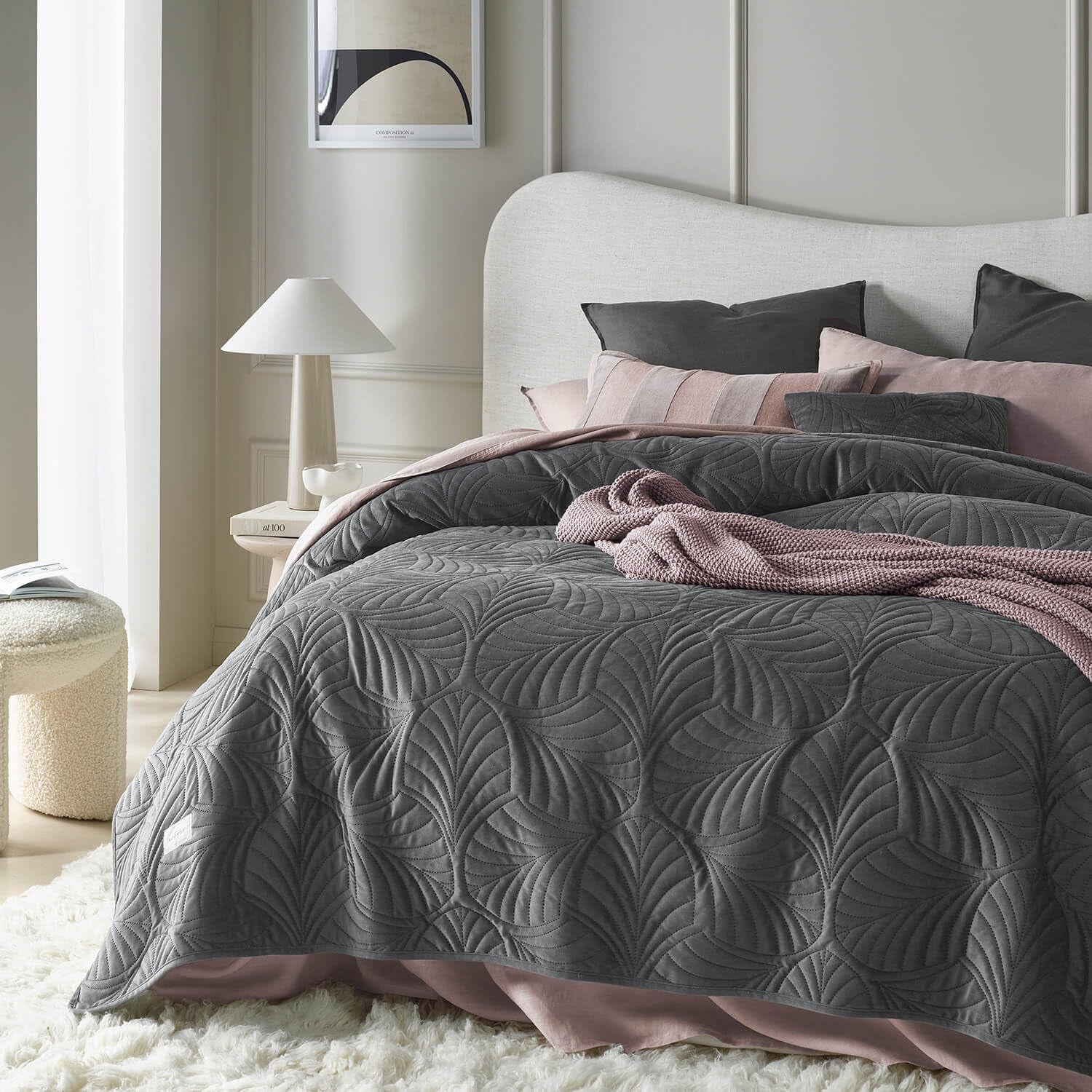 ROOM99 Feel Elegante copriletto in beige 220 x 240 cm Copriletto versatile come copriletto o divano Coperta per letto e divano Stile coperta Ideale come copriletto Velluto Letti e coperte in velluto Beuche den ROOM99-Store Grigio scuro 170X210