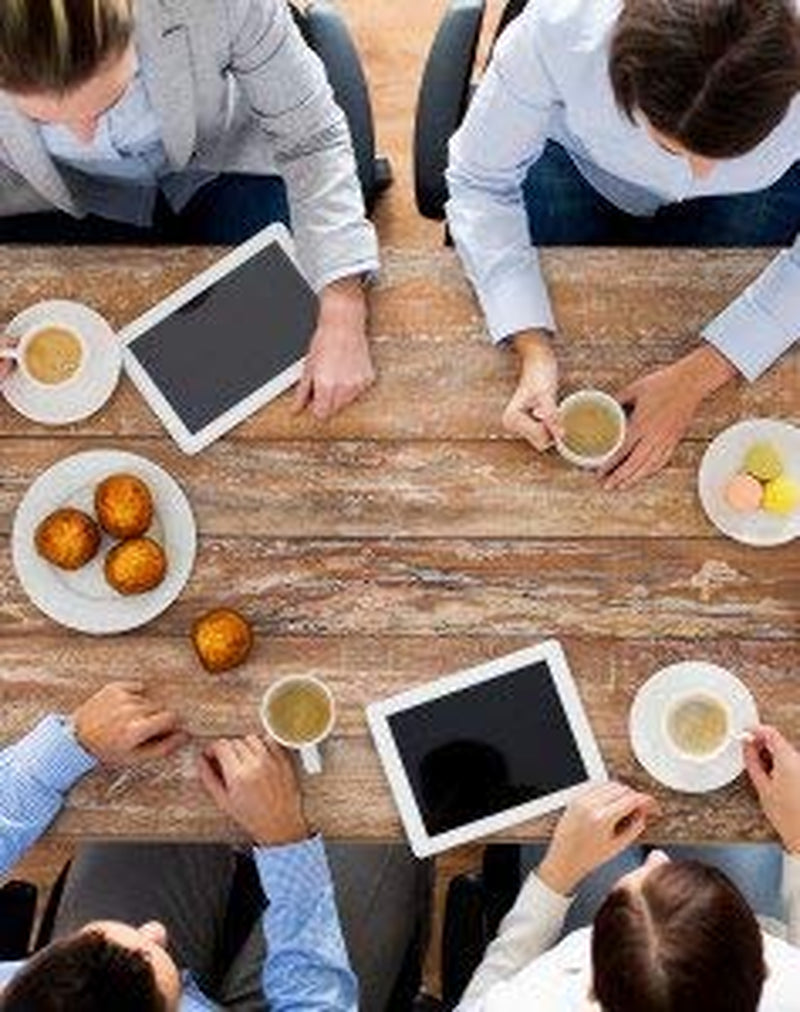 Kenner 1000g | Boabe de cafea premium elvețiene pentru aparate de cafea complet automate | Cafea aromatică Schümli cu note de nucă și caramel | Amestec echilibrat Arabica-Robusta | Prăjită în Elveția