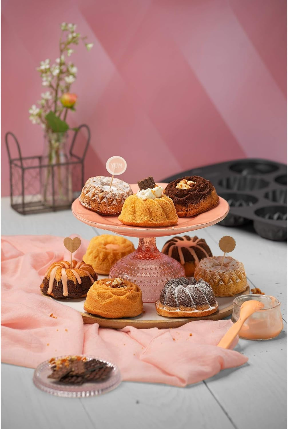 Teglia per 9 muffin Gugelhupf Original Kaiser Inspiration, 38 X 27 cm, rivestimento antiaderente Naty Shop