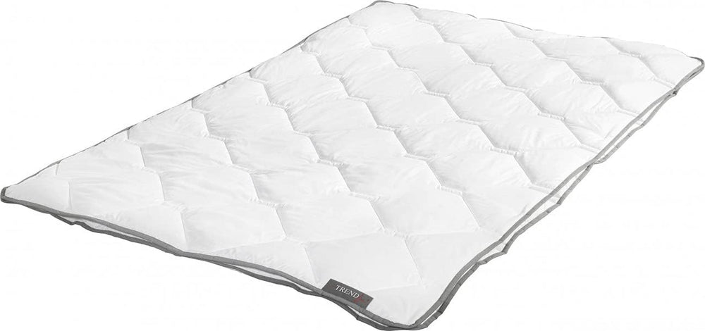 Badenia Trendline Micro Resistente Alla Bollitura, Trapunta Leggera Estiva, Lavabile in Lavatrice Fino a 95 Gradi, 135 X 200 Cm, Certificata Oeko-Tex, Made in Germany Trapunte e Trapunte Naty Shop 135 X 200 Trapunta 4 Stagioni