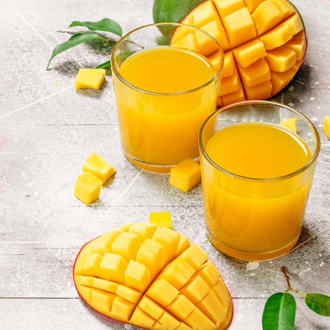 Rauch Happy Day Mango | Bevanda raffinata al frutto della passione | Molta vitamina C | 6 x 1 litro, Tetra Prisma Naty Shop