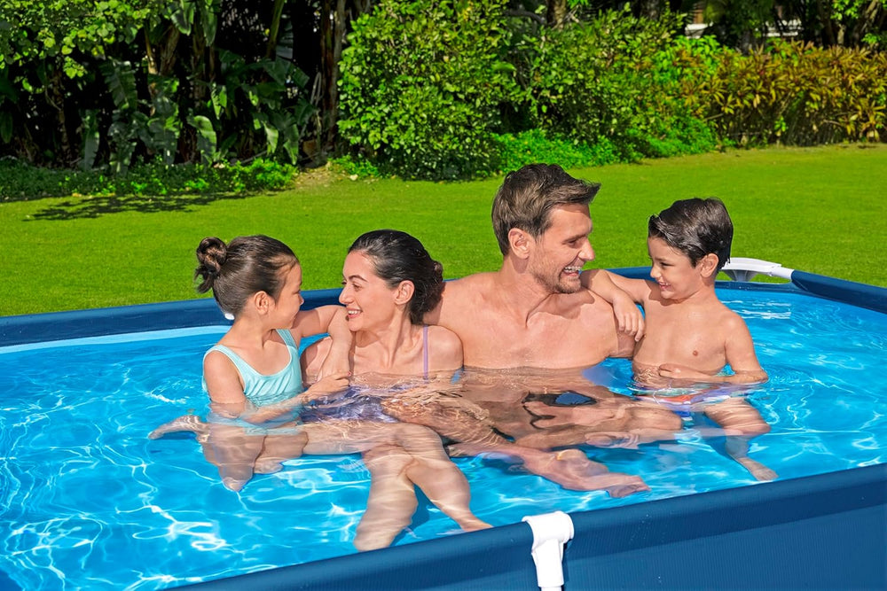 Piscina 2,59 mx 1,70 mx 61 cm / 8'6" x 67" x 24"