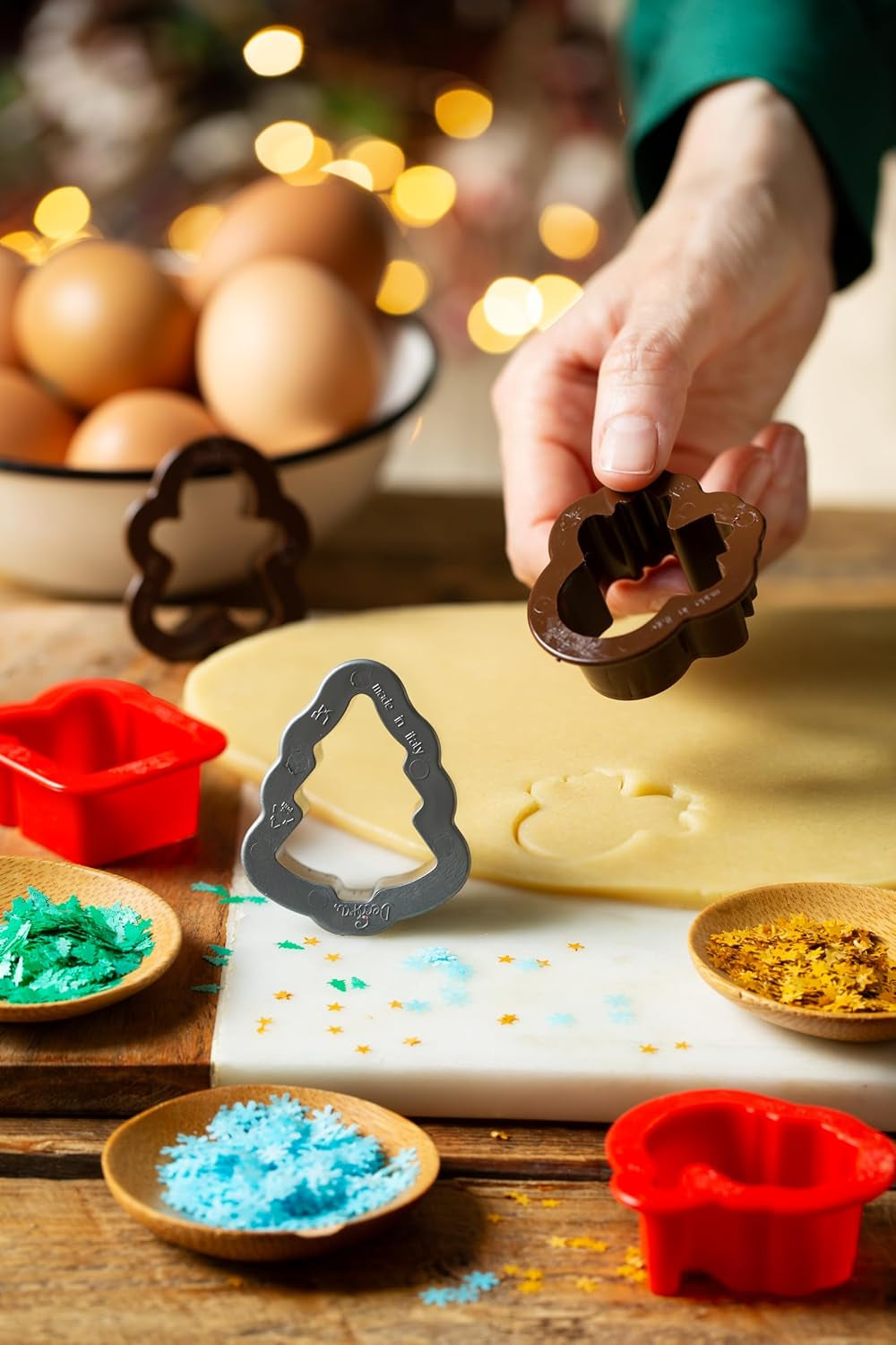 0255097 MINI DECORATOR DE PLASTIC DE CRĂCIUN, 6 BUCĂȚI, Asortate