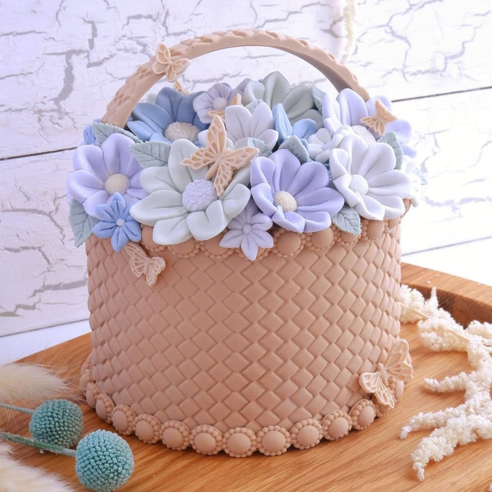 Katy Sue, Mulaj din Silicon, Fluturasi Bucatarie Naty Shop