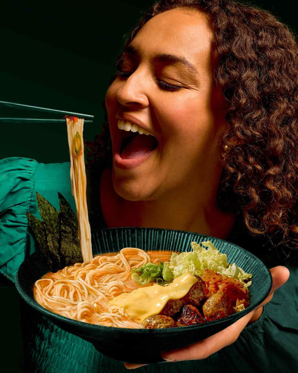 LEE KUM KEE Ramen Noodles - Ramen asiatico dalla consistenza delicata e fine, il classico per zuppe di ramen e piatti wok, noodles semisecchi, due porzioni per confezione, confezione multipla da 6 x 180 g