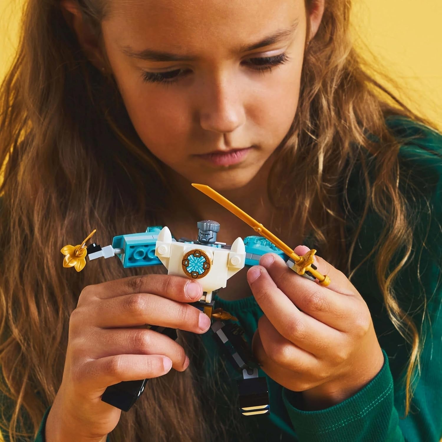 LEGO NINJAGO Mech d'azione di Zane - Giocattolo ninja con 3 minifigure per giochi di ruolo - Piccolo set da costruire e giocare per i bambini - Idea regalo per ragazzi e ragazze dai 6 anni 71827 Set da costruzione Besuche den LEGO-Store