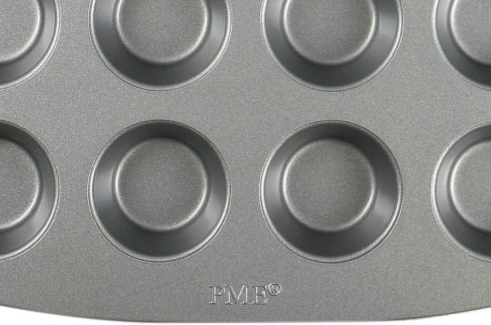 CSB111 Antihaftbeschichtete Mini-Muffinform Mit 24 Löchern Aus Karbonstahl, Edelstahl, Argento, 39.4 X 24.6 X 2.1 Cm Stampi e vassoi per cuocere Naty Shop