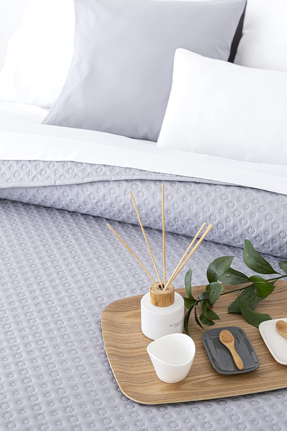 Todocama Fine Boutique copriletto con motivo piqué, per primavera, estate, autunno e inverno, 100% microfibra super morbida, coperta multifunzionale, 140/150/160-250 X 260 cm, grigio chiaro Letti e coperte Beuche den Todocama-Store
