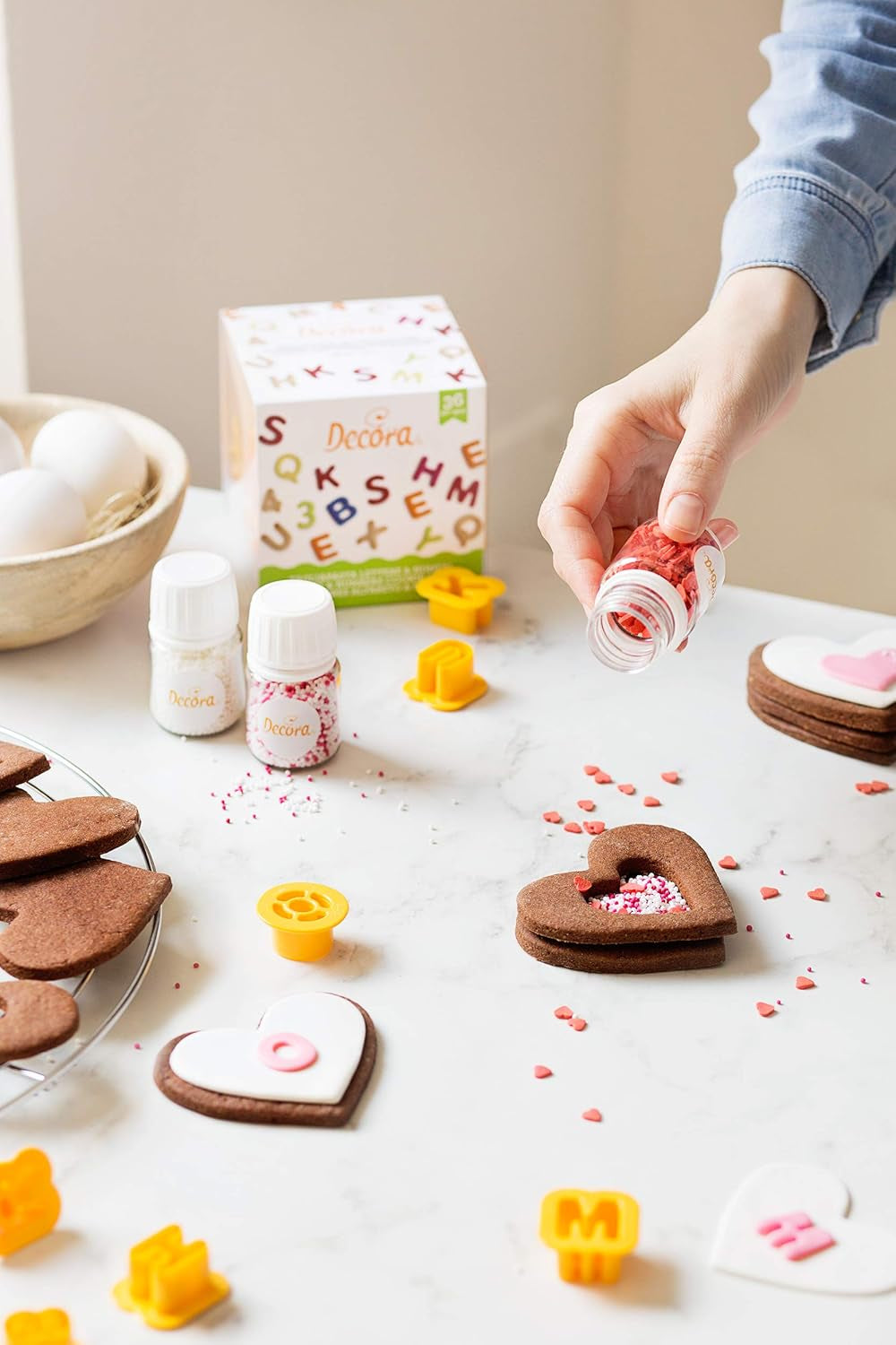 , 0255084 Kleines Buchstaben- und Zahlen-Ausstechformen-Set 2 X H 1,6, Das ideale Set zur Herstellung von Fondant- oder Gummidekorationen, Made in Italy, 36 Stück-Packung.