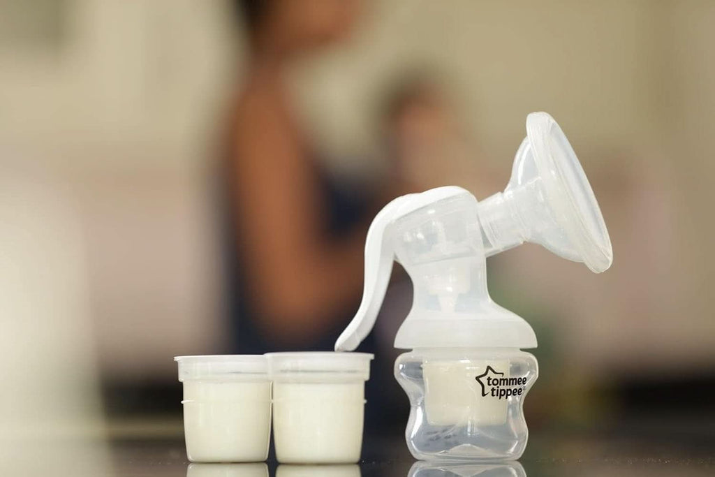 Tommee Tippee Closer to Nature Recipiente pentru depozitarea laptelui matern cu capac, 60 ml Accesorii Hrana si Alaptare Bebe Naty Shop