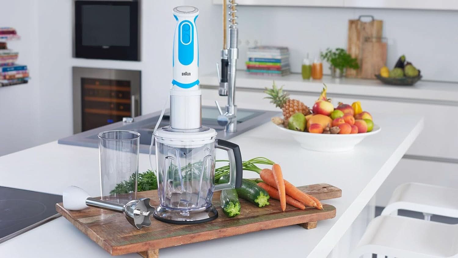 Braun Stabmixer MQ 5260WHBL Stabmixer – Multiquick 5 Vario Purierstab Mit Edelstahl Mixfuß und Spiralschneider, 1000 Watt, Inkl. Umfangreiches Zubehör-Set, Weiß/Blau Negozio di presepi per mamme e bambini