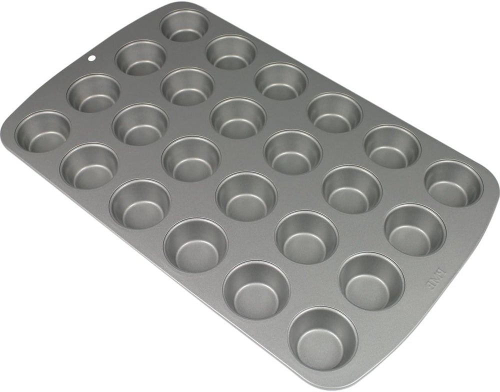 CSB111 Antihaftbeschichtete Mini-Muffinform Mit 24 Löchern Aus Karbonstahl, Edelstahl, Argento, 39.4 X 24.6 X 2.1 Cm Stampi e vassoi per cuocere Naty Shop