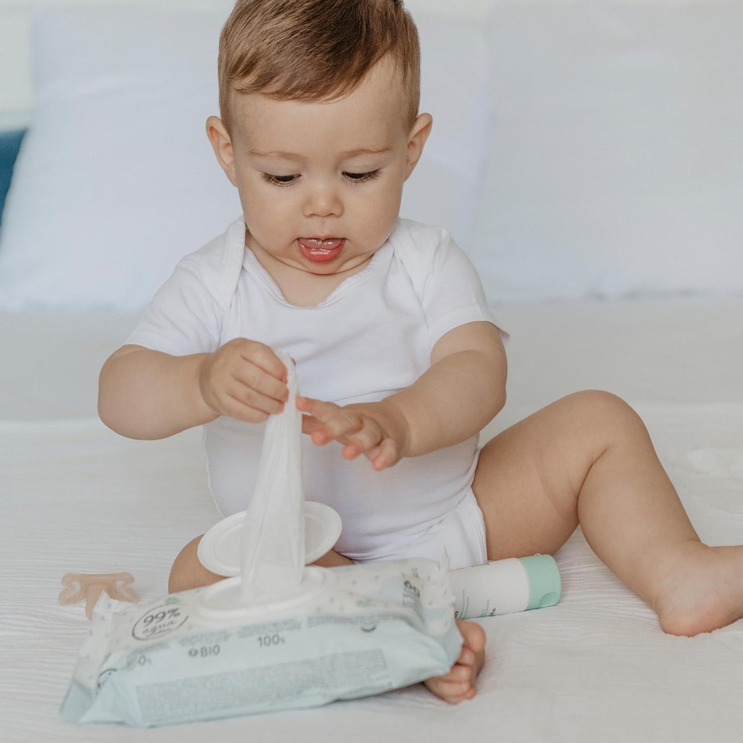 Suavinex Aqua Care Baby Salviettine umidificate 60 salviette detergenti 99% fibre vegetali acquatiche Aloe Vera Senza profumo Senza alcool Dermatologicamente testato Adatto per pelli sensibili