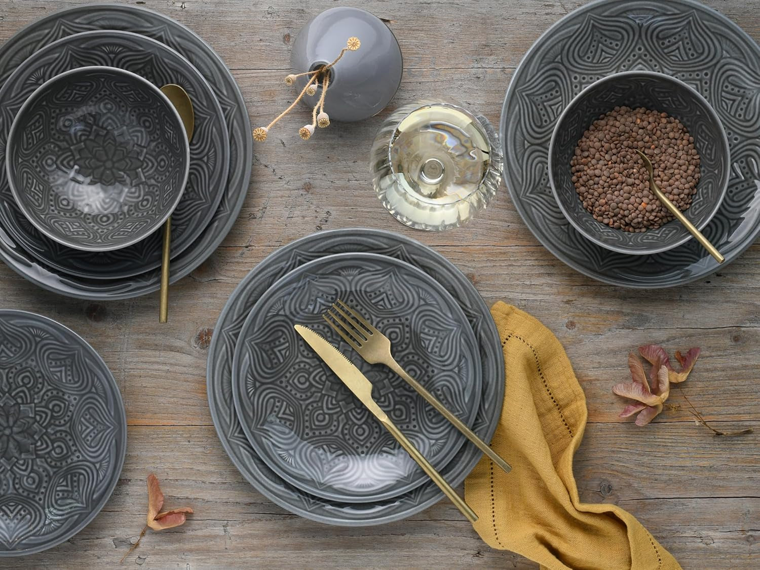 Creatable, 21627, Serie Orient Mandala, 18-Teiliges Geschirrset, Teller Set Aus Porzellan, Spülmaschinen- Und Mikrowellengeeignet, Made in Europe Seturi vesela masa Naty Shop