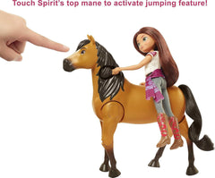 Dreamworks Spirit GXF95 - Set de aventură de călărie cu păpușă Lucky (17,78 cm) și cal Spirit (20,32 cm), jucării pentru vârsta de 3+ Papusi Naty Shop