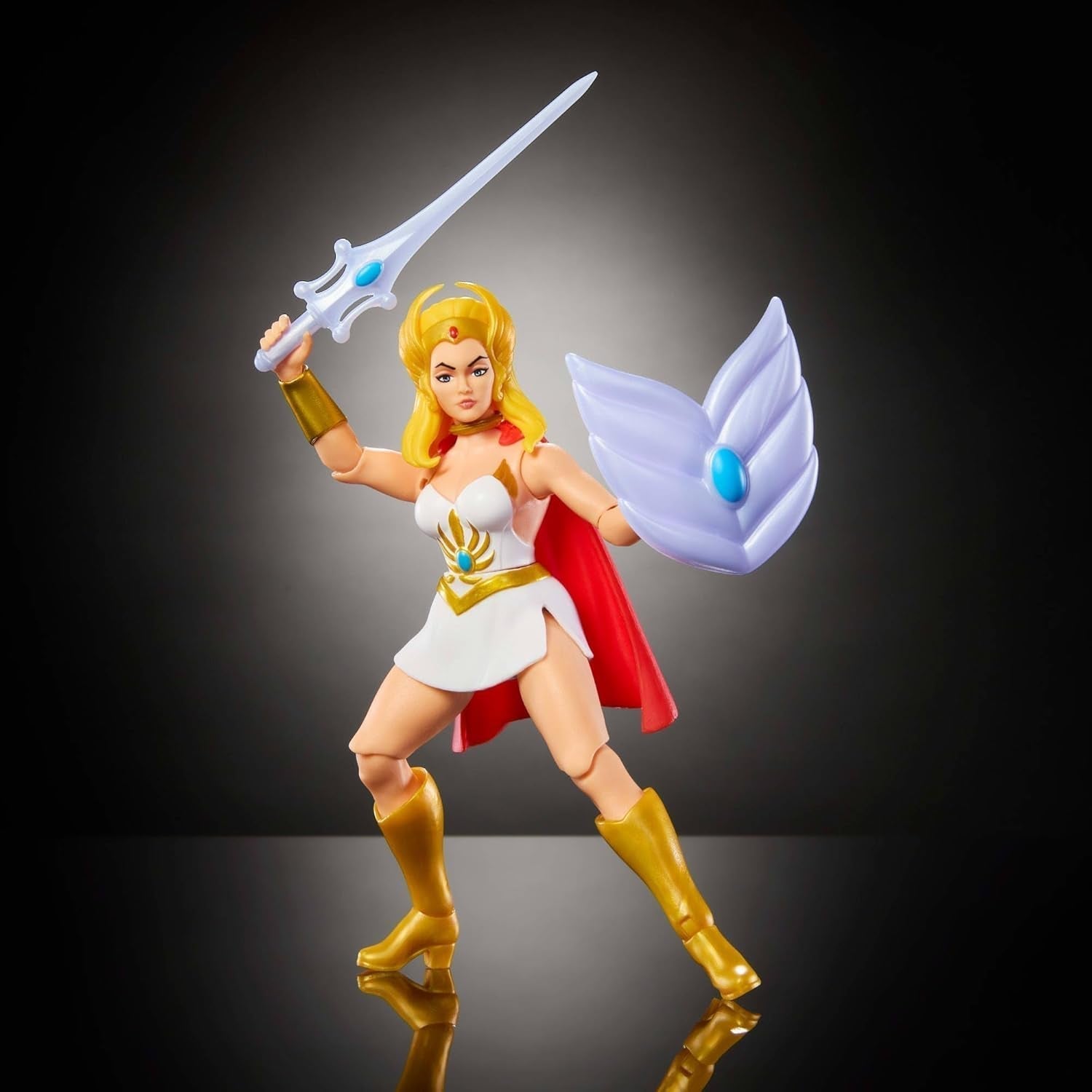 Masters of the Universe Origins figurină de acțiune She-Ra din colecția de desene animate, aproximativ 14 cm înălțime, eroină din televiziunea anilor 1980, prințesa puterii, design detaliat și accesorii, JBM76 Action figures Naty Shop
