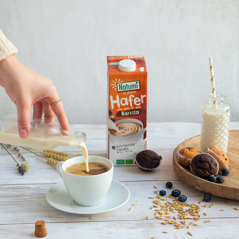 Natumi Bio Hafer Barista, 8 x 1L - Senza lattosio, Aufschäumbar, Barista-Style, Bio, Hergestellt mit deutschem Hafer, Vegan, Milchfreie milchfreie Alternative