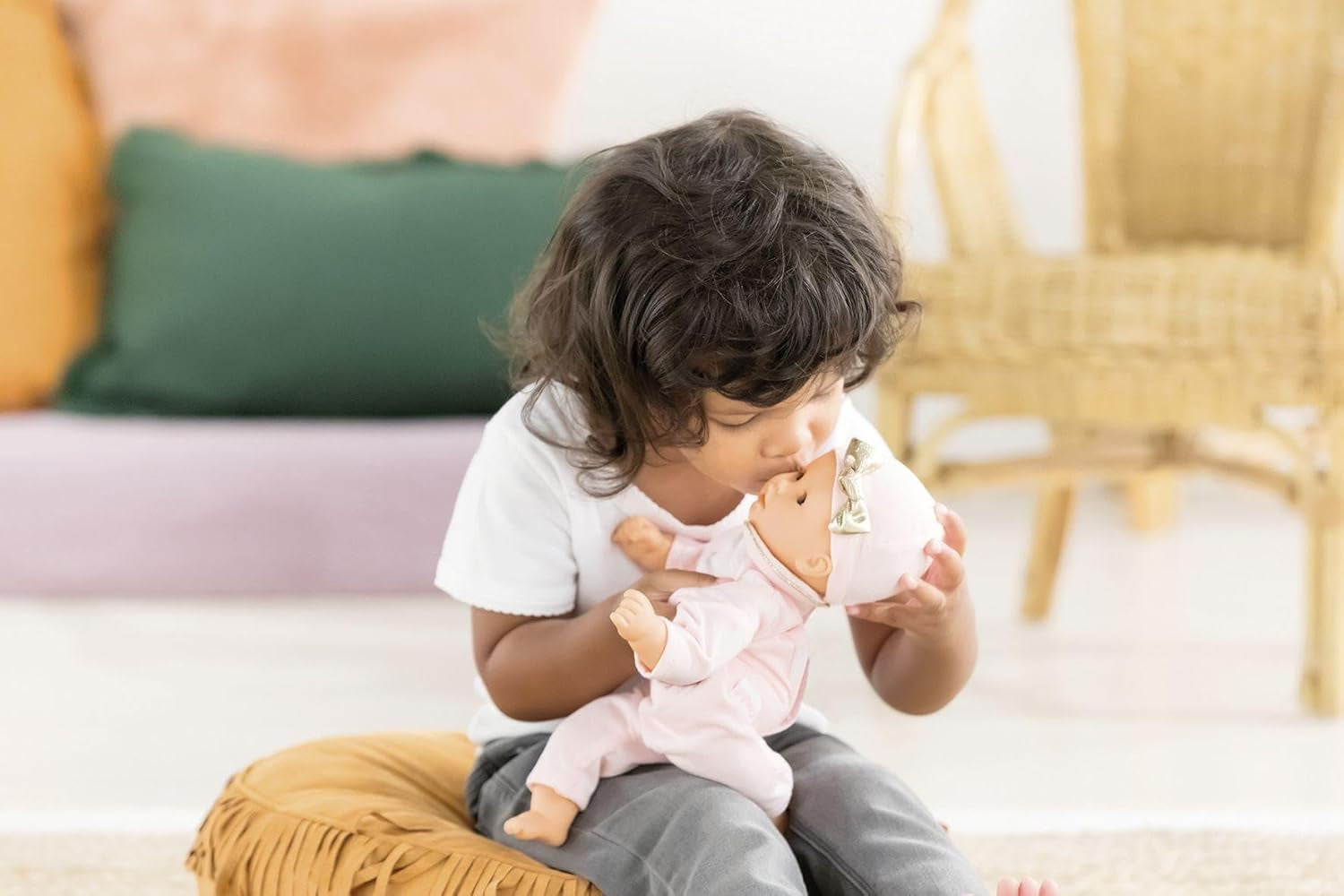 Corolle 9000100270 - Mon Premier Poupon Calin Manon, păpușă franceză cu talisman și parfum de vanilie