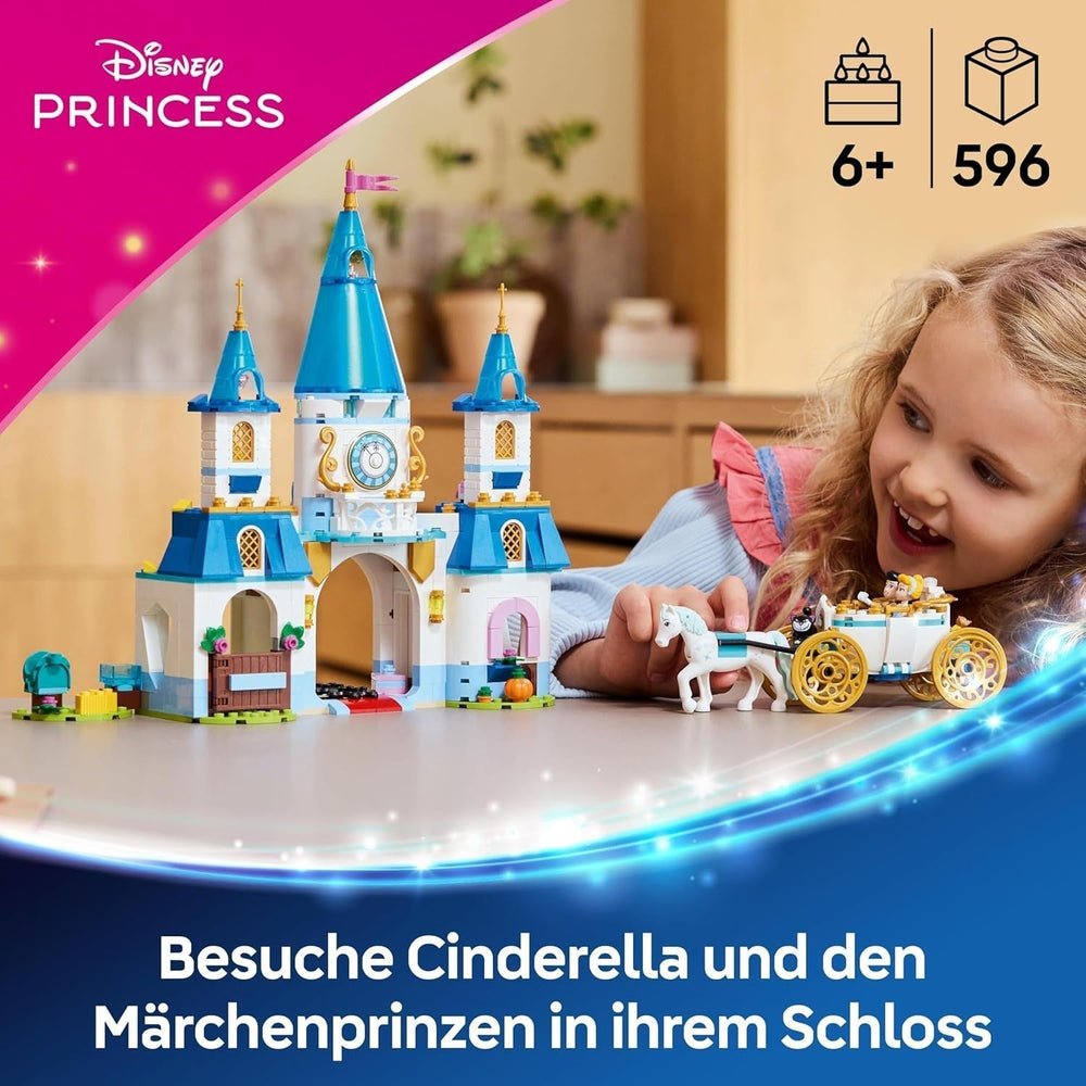 LEGO € Disney Princess Castello di Cenerentola e carrozza trainata da cavalli, set per ragazze dai 6 anni in su, fantastico giocattolo con mini bambole della principessa Cenerentola e del principe azzurro, idea regalo per i fan Disney 43275 Set da costruzione Beuche den LEGO-Store